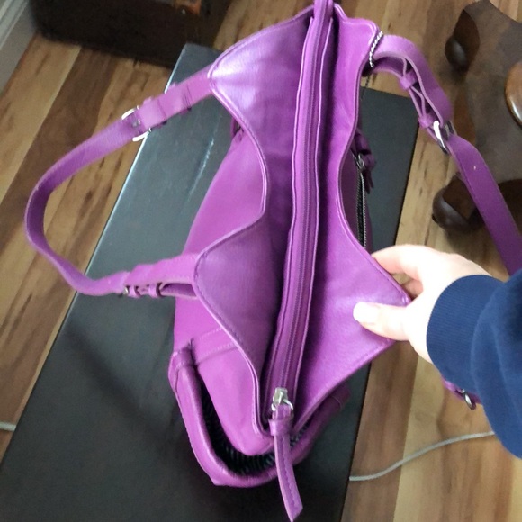 Clark’s Genuine Leather Satchel Purple Purse - Picture 11 of 14
